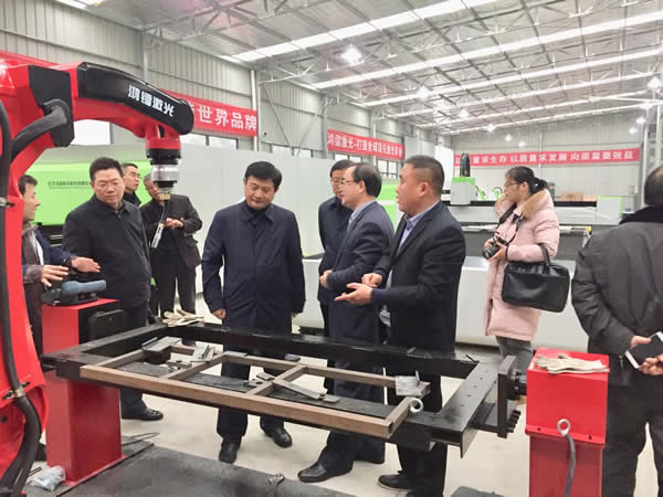 武漢市委常委、市紀委書記張曙