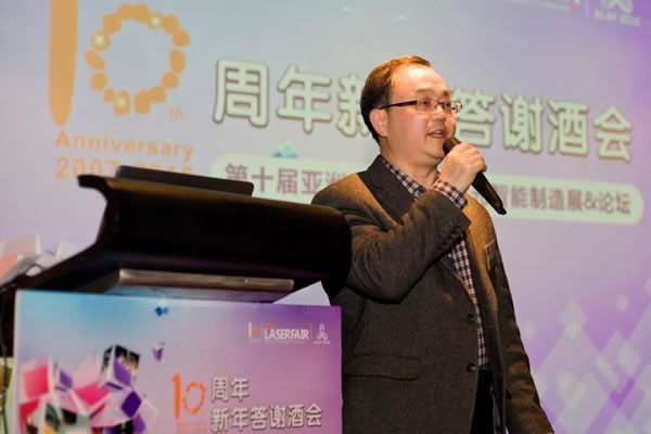 追光者∣光谷：三十而立長(zhǎng)歌當(dāng)行，群星閃耀為夢(mèng)想前行！