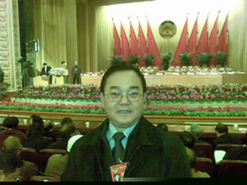 市政協(xié)十一屆三次會(huì)議隆重開(kāi)幕