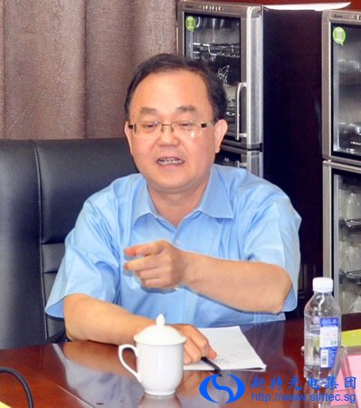 陳義紅博士參加?xùn)|湖高新政務(wù)服務(wù)中心調(diào)研活動(dòng)