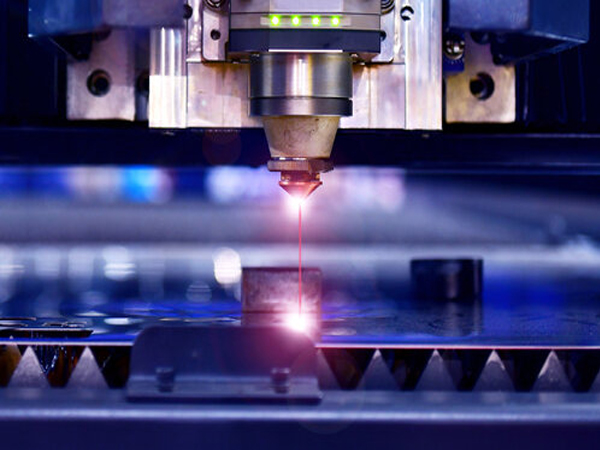 用于激光加工的電動(dòng)可調(diào)透鏡——支持緊湊型2.5D/3D掃描頭和在線檢測